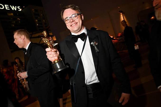 ‘Mr Nobody Against Putin’ Director’s Oscar Goes Missing After Being Confiscated by TSA
