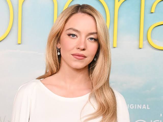 Sydney Sweeney branded 'difficult' by Euphoria cast amid pay dispute and frosty premiere