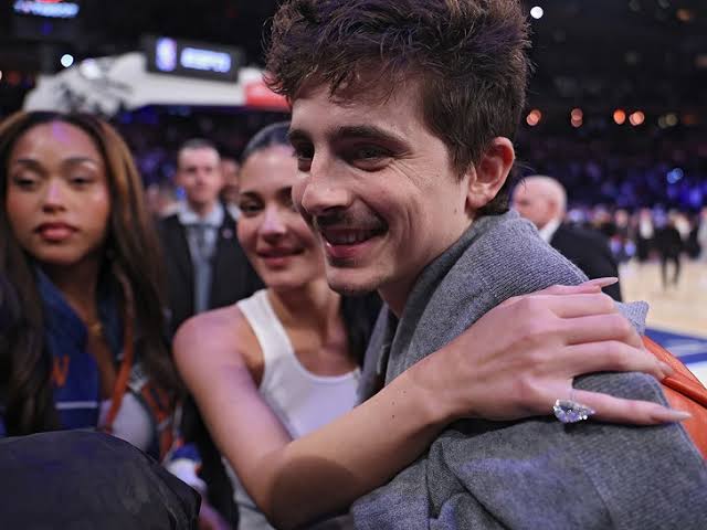 Timothée Chalamet & Kylie Jenner Show Cute Courtside PDA at Knicks Game