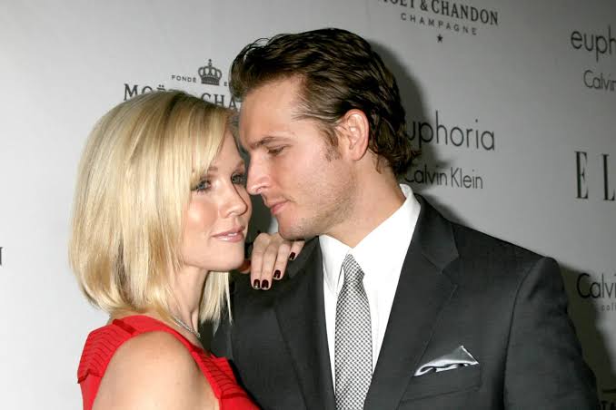 Jennie Garth Admits She Was ‘Tormented’ by Peter Facinelli Divorce and Self-Medicated, Talks Sobriety