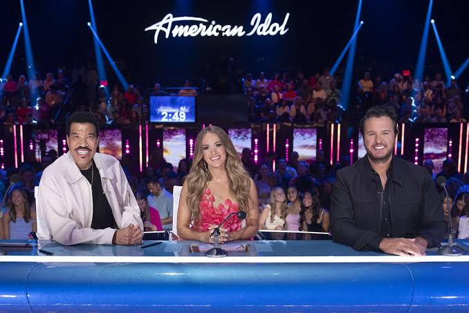 'American Idol' postpones elimination after shocking public vote: 'First time it's ever happened'