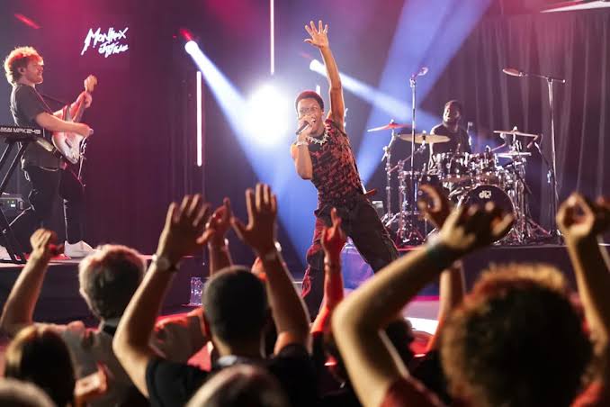 New details emerge about the arrest of singer D4vd in the killing of teenage girl