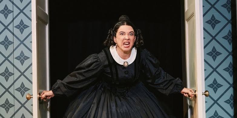 Maya Rudolph Extends Run in OH, MARY! on Broadway