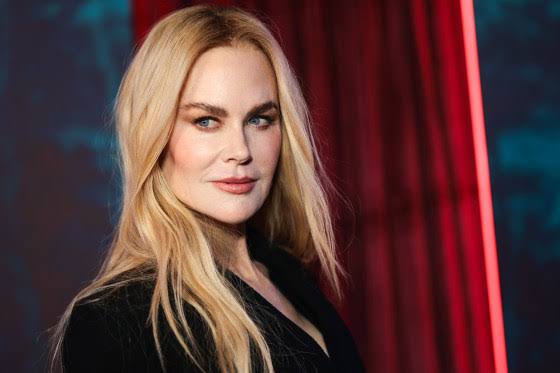 Nicole Kidman says she's looking to be a 'death doula' after mom's death