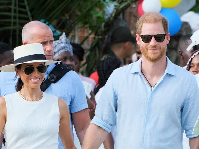 Fresh Lawsuit Hangs Over Harry and Meghan as They Head Down Under