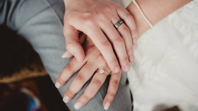 Marriage linked to lower risk of cancer, new study finds. Why?