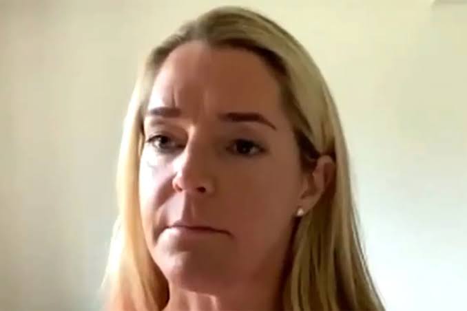 Woman, 41, Admits She Feels ‘Like a Ticking Time Bomb’ After Learning She’s a Carrier for Fatal Huntington’s Disease