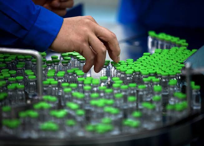 Moderna launches mRNA bird flu vaccine trial after HHS cancels funding