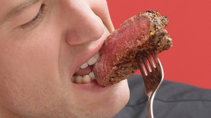 Study Links Eating More Meat to Lower Dementia Risk, But Only in One Group