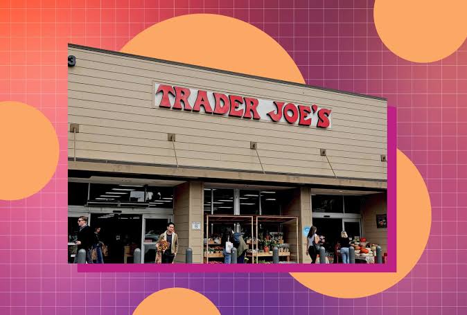 5 Best Mediterranean Diet Canned Foods to Buy at Trader Joe’s, According to Dietitians