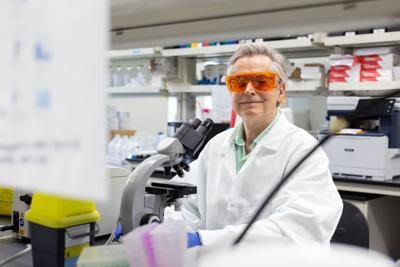 In a Canadian first, a Toronto man’s HIV is in sustained remission. Here’s how scientists achieved it