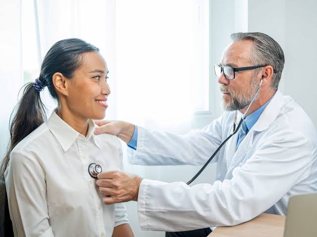 Neurologist says 'cut cholesterol, blood pressure and dementia risk in 20 mins'