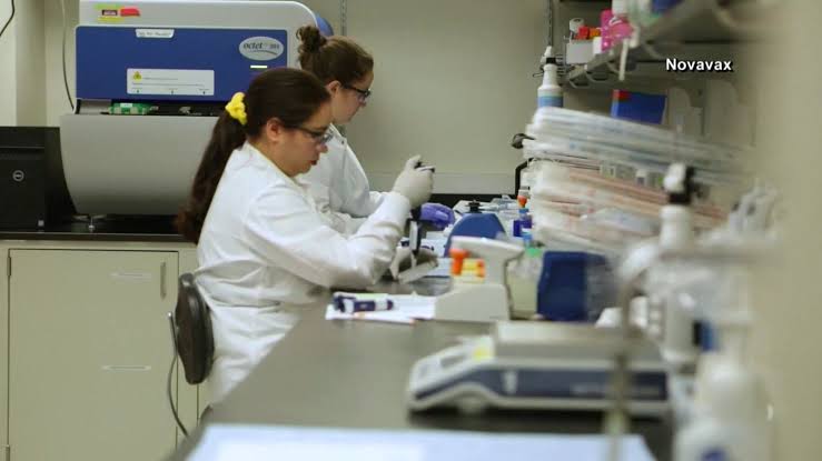 'Cicada' COVID variant confirmed in 25 states, including Texas | Here's what doctors want you to know