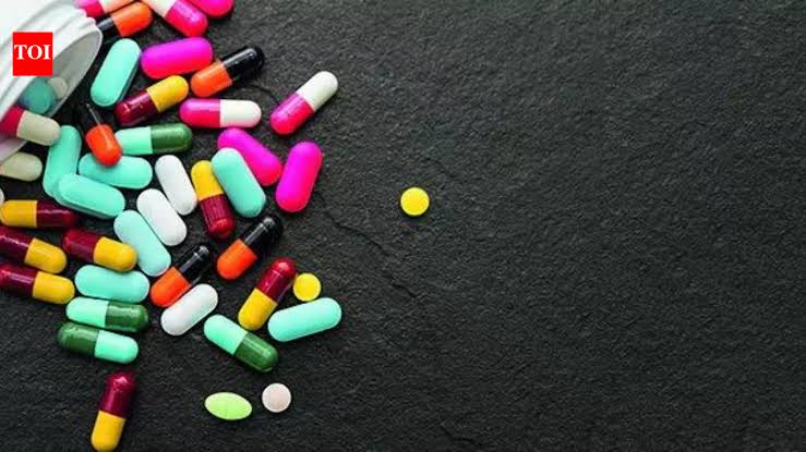 Too many meds in old age? Cutting back could be safe