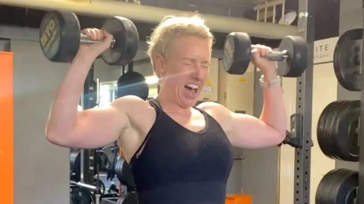 Woman, 40, took creatine for 100 days and shared everything it changed