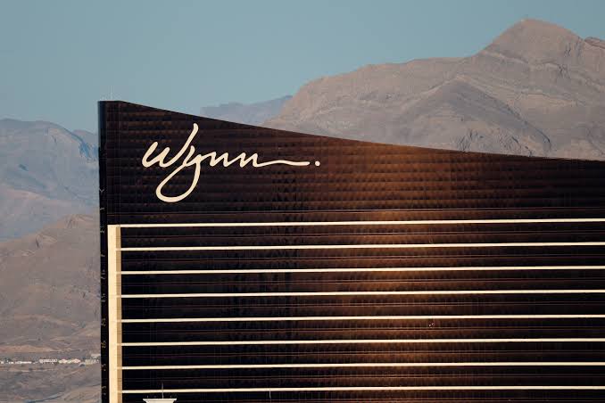 2 Legionnaires’ disease cases linked to Las Vegas Strip hotel