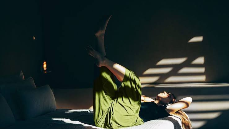 Brief daily lying-down exercise linked to better balance and agility