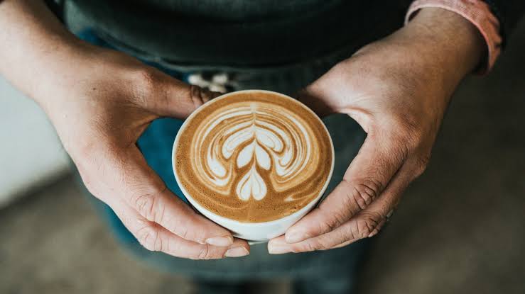 460,000 People Later, Scientists Have Found The ‘Perfect’ Daily Coffee Limit To Boost Your Mood
