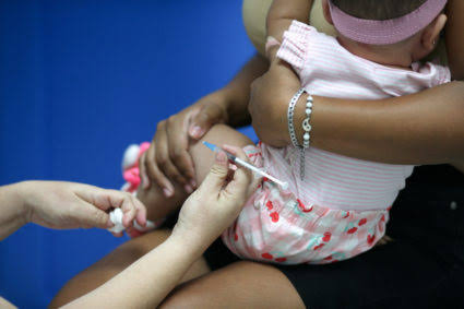 Babies too young for MMR vaccine become ‘sitting ducks’ in measles outbreaks