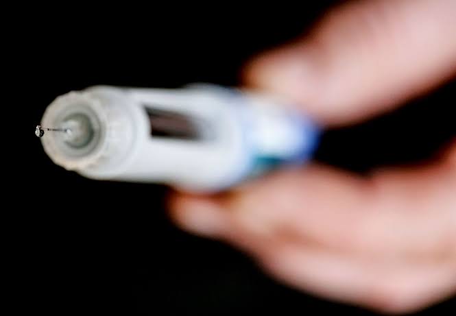 Some people don’t lose weight with GLP-1s. Evidence is building that the drugs are helping anyway