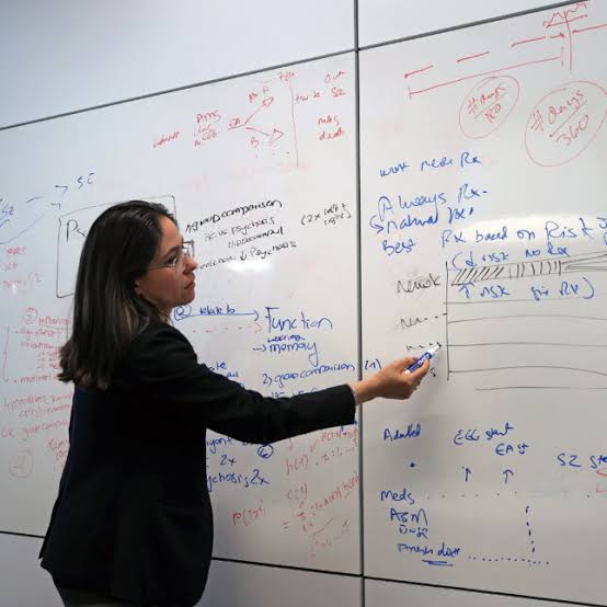 Early signs of Alzheimer’s often go undetected. These researchers want to change that