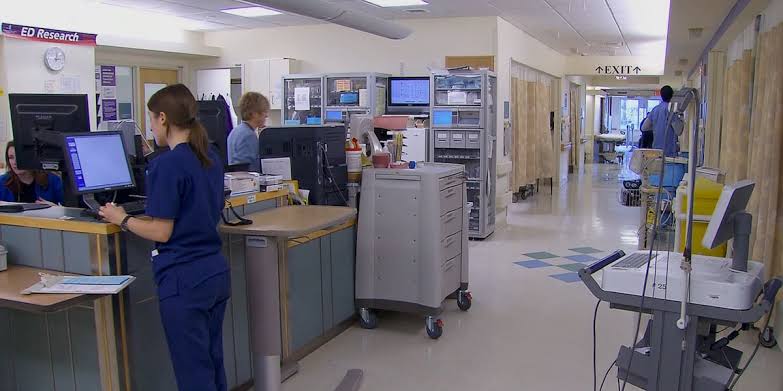 HOMETOWN HEALTH: AI chatbots assist doctors; pancreatic cancer vaccine shows promise