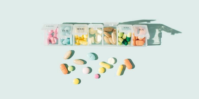 7 Supplement Combinations You Should Avoid, According to Doctors