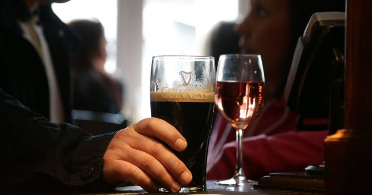 People with alcohol problems could benefit from taking weight loss jabs, researchers find