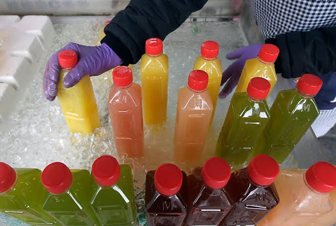 How to ‘detox’ your body for free without juice, teas or flushes