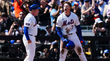 Mets' new-look offense constructs relentless attack in Opening Day win
