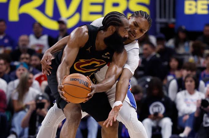 Player Grades: Cavs drop Game 1 to Pistons - Turnovers cost Cavaliers