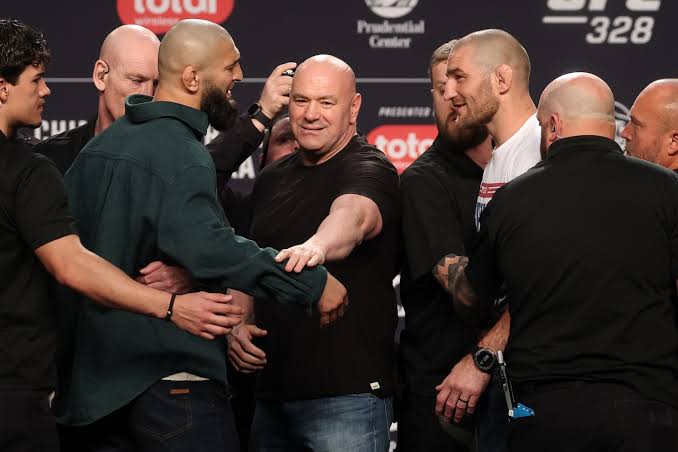 How to watch UFC 328 for free on Paramount+ today