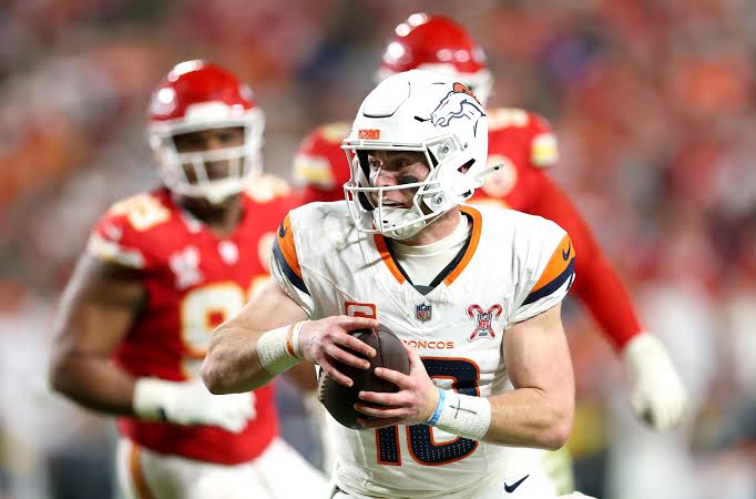 Broncos open as slight underdogs to Chiefs in MNF season opener