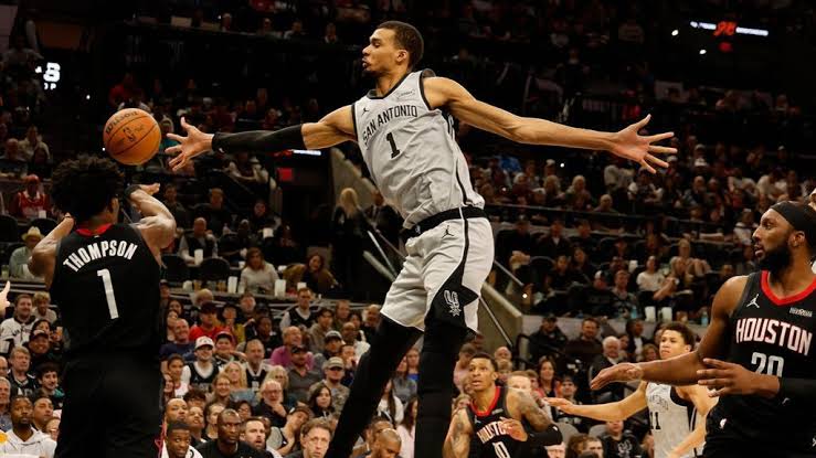 Spurs star Victor Wembanyama first unanimous DPOY winner