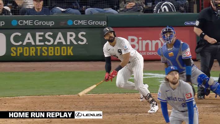 White Sox 6, Royals 5: A Hill to die for