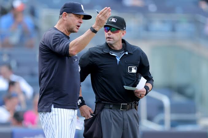 Long ball sinks Yankees as Angels take finale