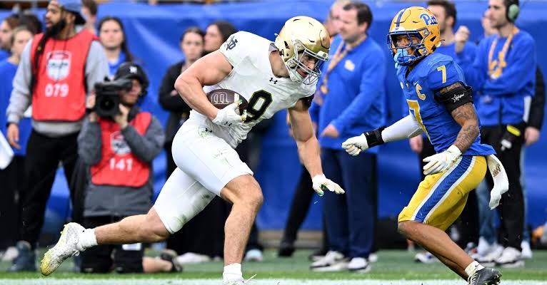 Patriots sign 2 more draft picks to their rookie deals