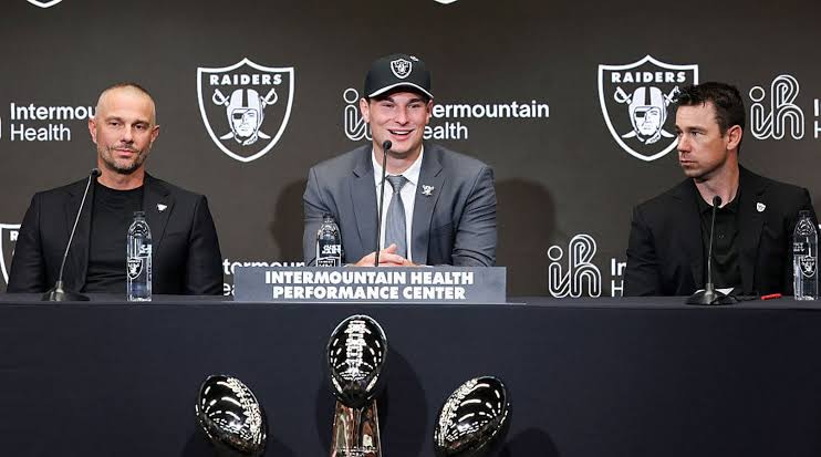 Quarterback landing spots, 2026 NFL draft class rankings & Diego Pavia UDFA watch