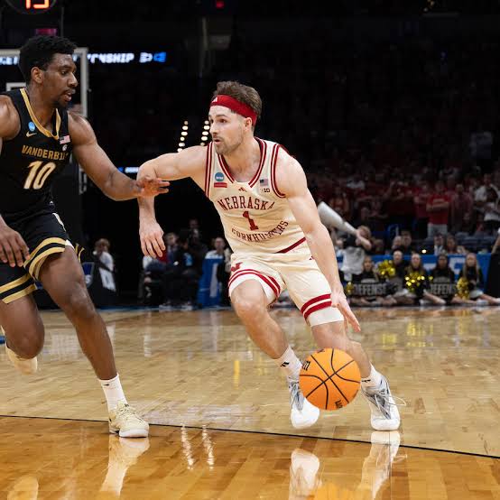 Huskers Battle Hawkeyes in Sweet 16 on Thursday - University of Nebraska - Official Athletics Website