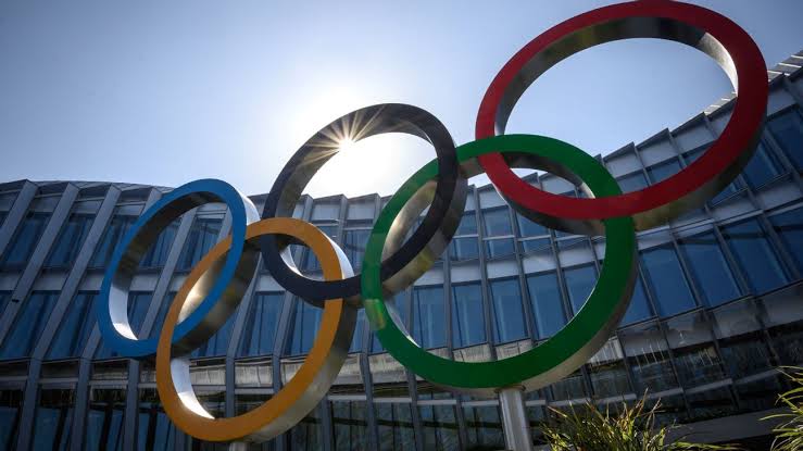 Transgender women banned from Olympics by new IOC policy