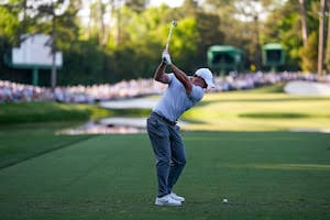 Rory McIlroy pulls away with birdie binge, sets Masters record with 6-shot lead at halfway mark