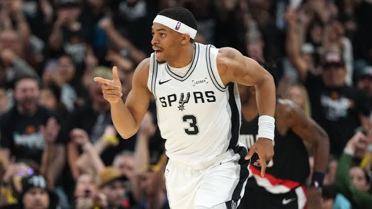 Spurs' Keldon Johnson wins NBA Sixth Man of the Year award