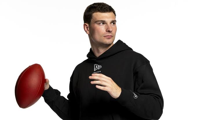 Fernando Mendoza informs NFL he will not attend the draft in Pittsburgh