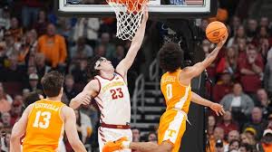 Tennessee basketball vs Iowa State live score in Sweet 16, Vols up at halftime