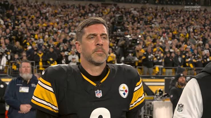Dulac: Rodgers Has ‘Stayed Away’ From Steelers Facility Pending ‘Matters Get Worked Out’ Between Team, Agent