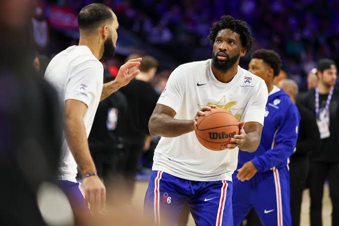 76ers-Celtics: Sixers look to eliminate the Celtics for first time since 1982; Joel Embiid is back, and fans have theories