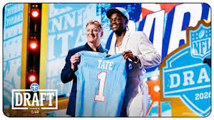Titans Select WR Carnell Tate in First Round of Thursday’s NFL Draft