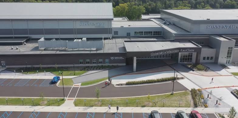 Wisconsin volleyball cancels spring match at Sonnentag