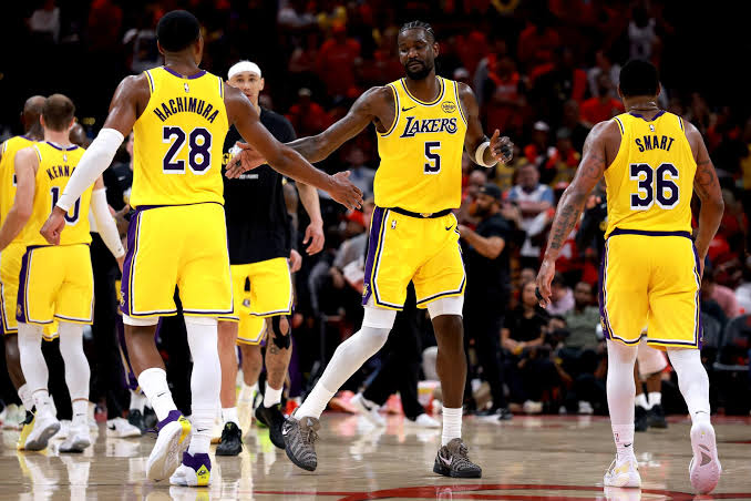 Column: Believe yet? Lakers leave no doubt in stunning comeback win over Rockets