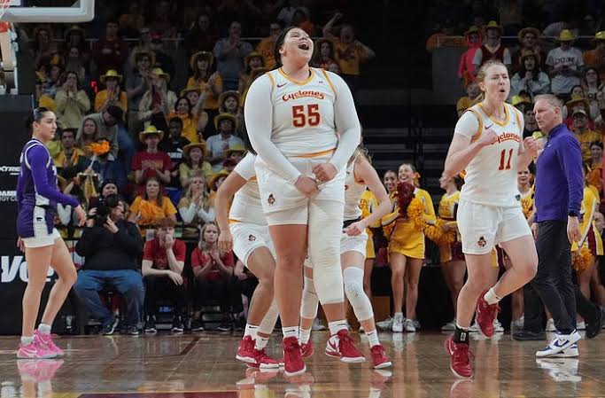 Audi Crooks enters transfer portal after 3 seasons at Iowa State